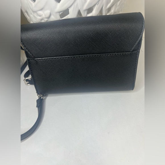 Steve Madden black crossbody bag, with silver detailing! NWT - Picture 4 of 7